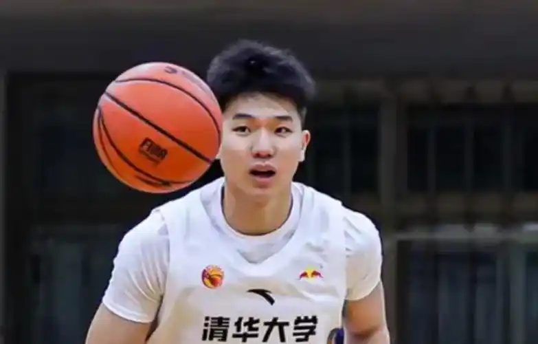 石奎22+7+7率队大胜，冲击状元签？CBA选秀热门再添筹码